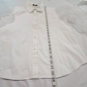 NWT Vivid White Button-Up Blouse with Sheer Puff Sleeves – Size Small